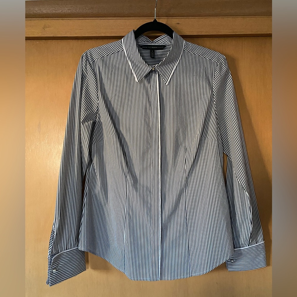 White House Black Market blue/white striped oxford button up blouse (women’s 8)